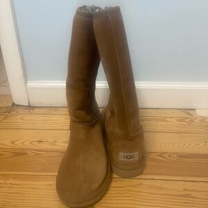 Uggs Boots size 7